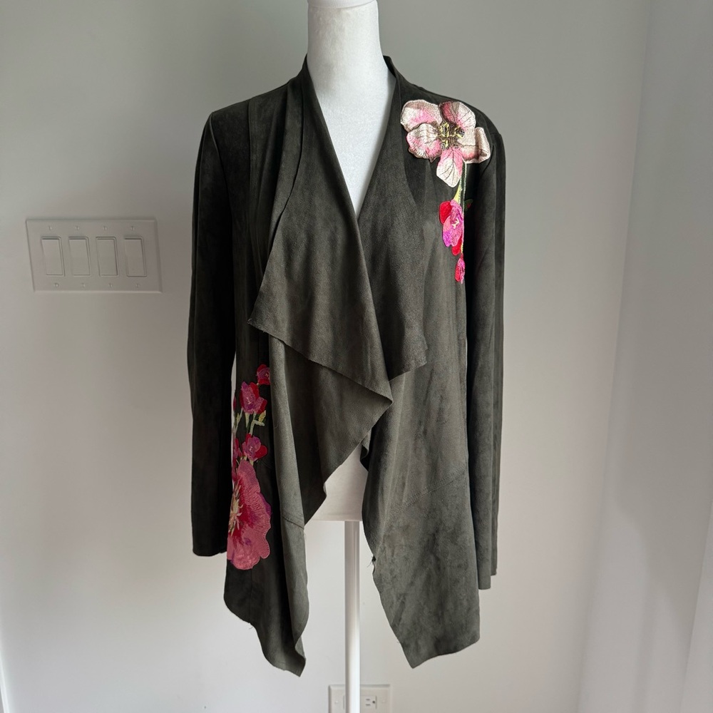 V CRISTINA Olive Faux‎ Suede Embroidered Long Sleeve Cardigan Jacket Size M